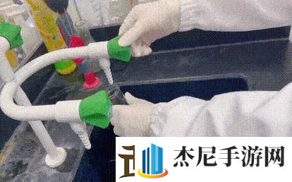 化学霸怒掷试管